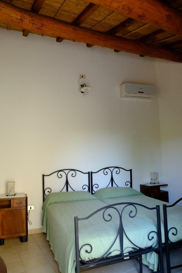 B&B Nurachi מראה חיצוני תמונה